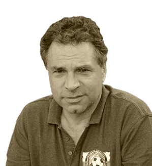 foto -Piłkarskie dzieje Wybrzeża 1991-2005